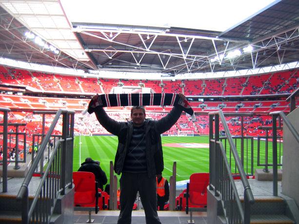 footbal at wembley (3).jpg - Pózujeme...